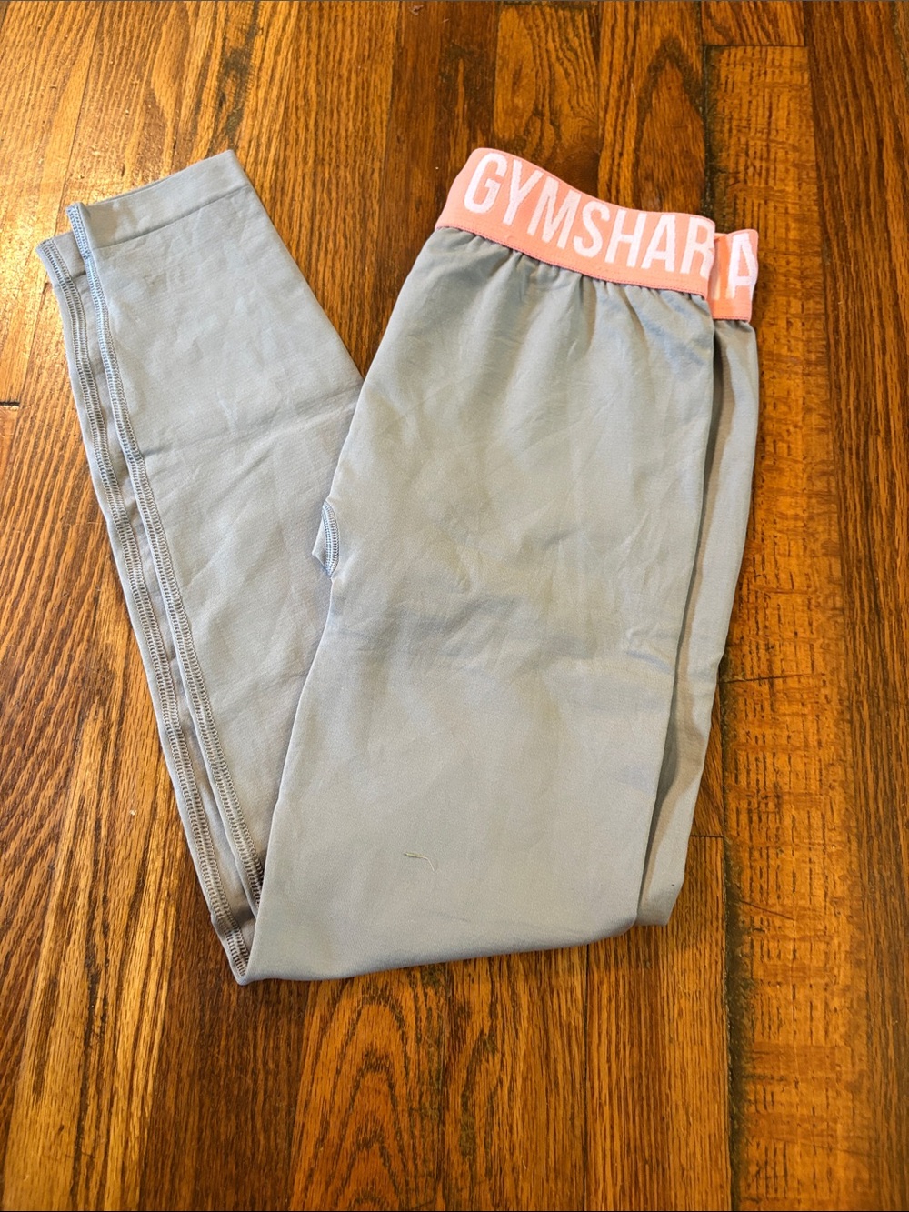 🎉Like New! Gymshark Gray Leggings with Peach Logo Waistband